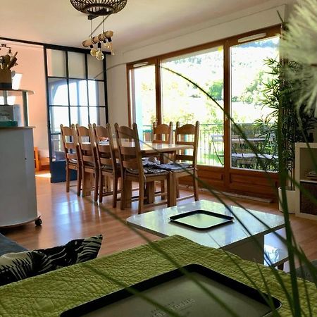 The Green Fee Close To The Golf Course And 5 Minutes From The Lake Giez Ngoại thất bức ảnh