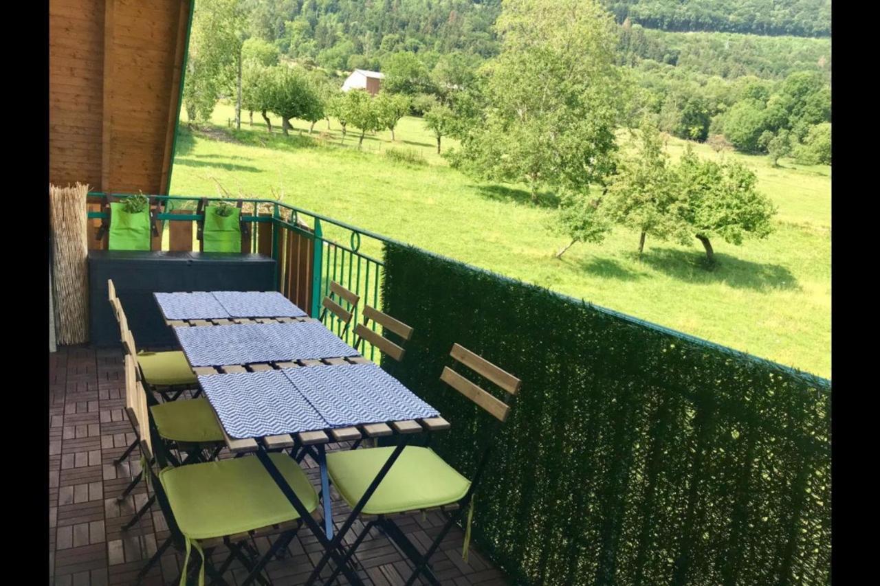 The Green Fee Close To The Golf Course And 5 Minutes From The Lake Giez Ngoại thất bức ảnh