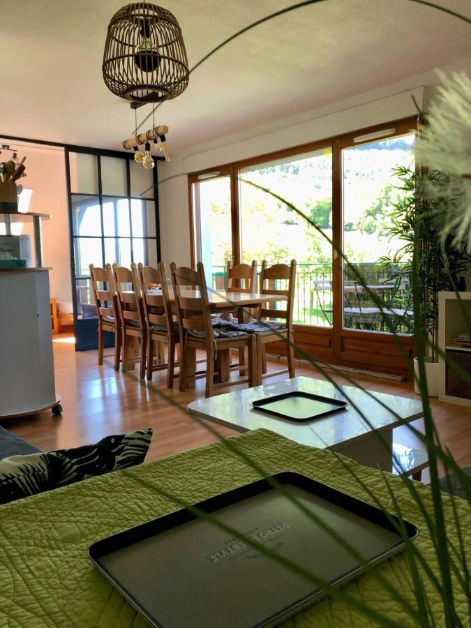 The Green Fee Close To The Golf Course And 5 Minutes From The Lake Giez Ngoại thất bức ảnh