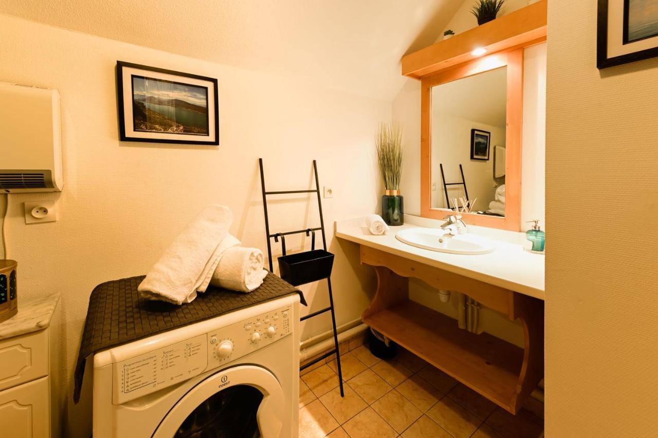 The Green Fee Close To The Golf Course And 5 Minutes From The Lake Giez Ngoại thất bức ảnh